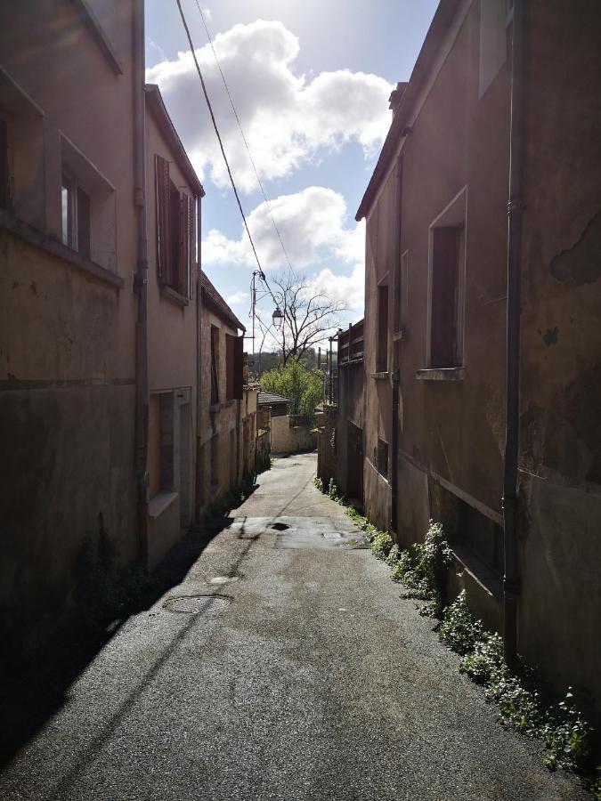 Le Petit Cocon De La Poste Apartman Gourdon-en-quercy Kültér fotó